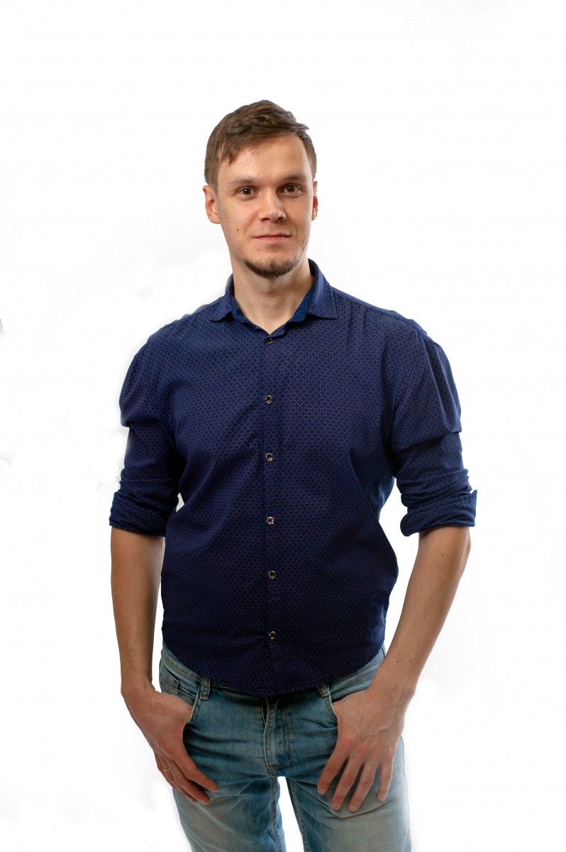 Программист, директор Михаил